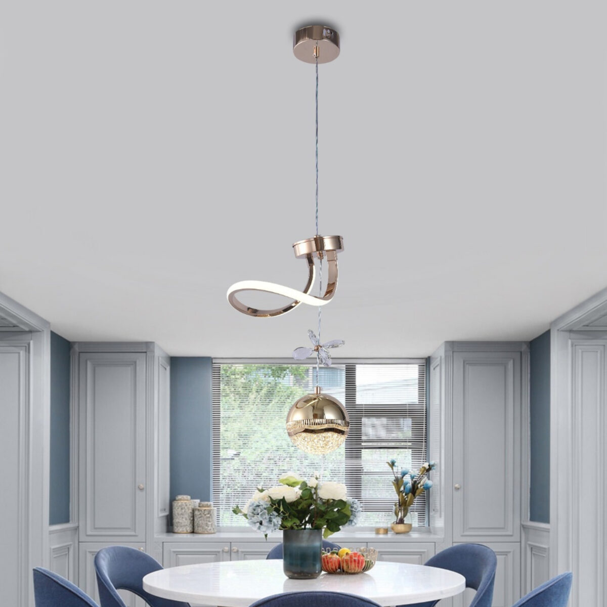 CLASSICAL HANGING - Image 1