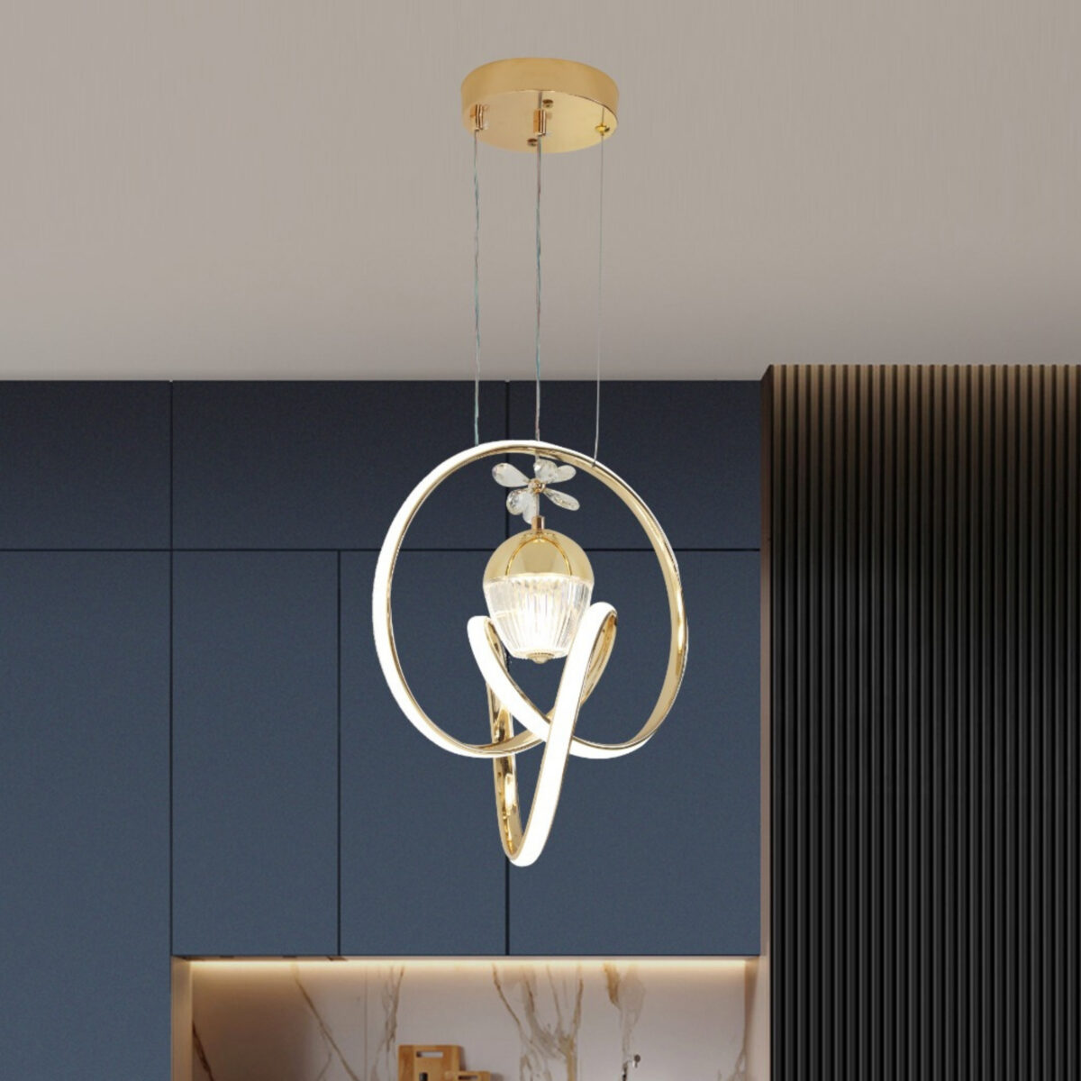 CLASSICAL HANGING - Image 1