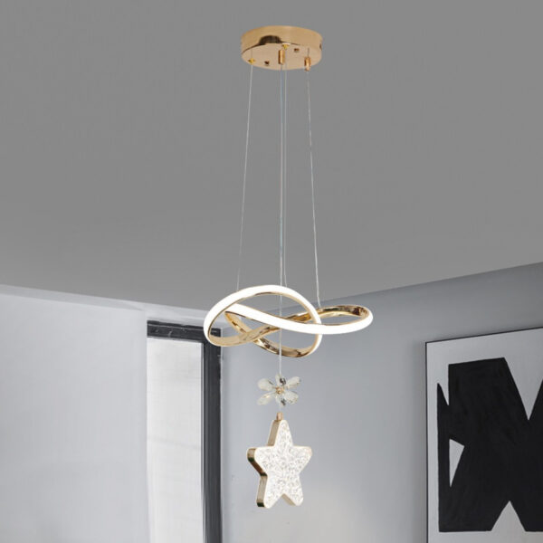 CLASSICAL HANGING