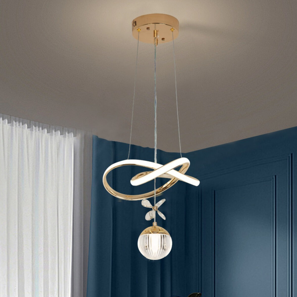 CLASSICAL HANGING - Image 1