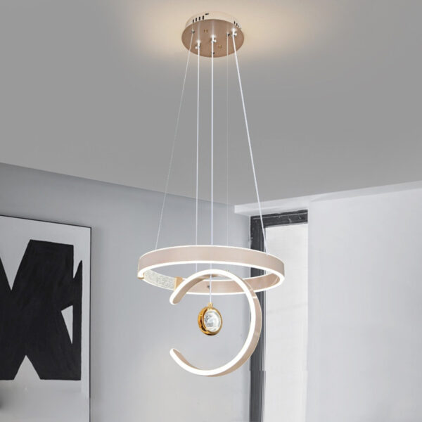 CLASSICAL HANGING