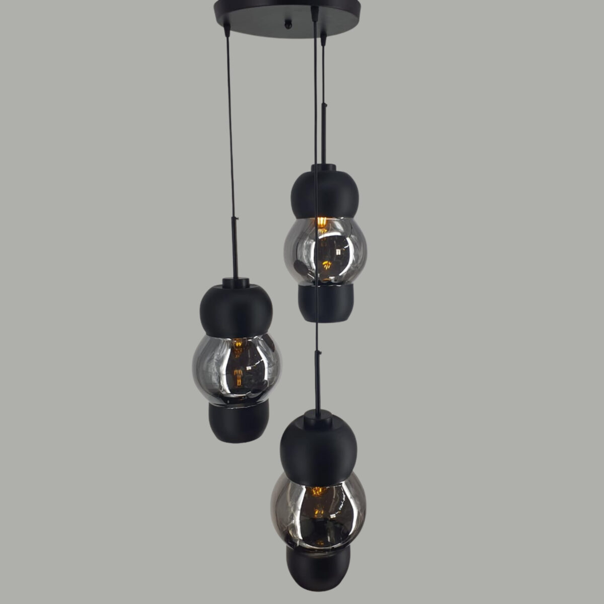 CLASSICAL HANGING - Image 1