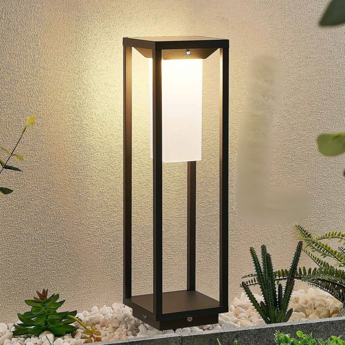 GARDEN LIGHT - Image 1